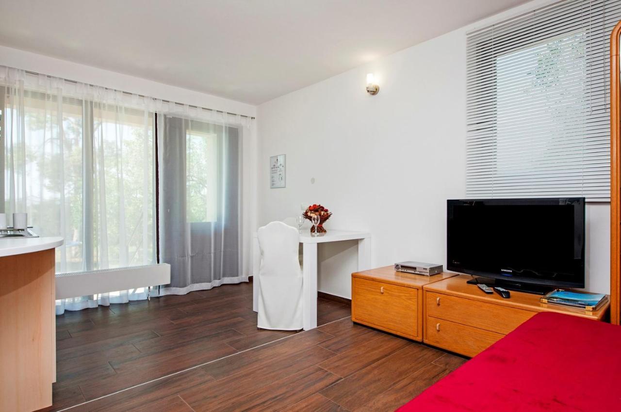 Keser Apartments روفينج المظهر الخارجي الصورة