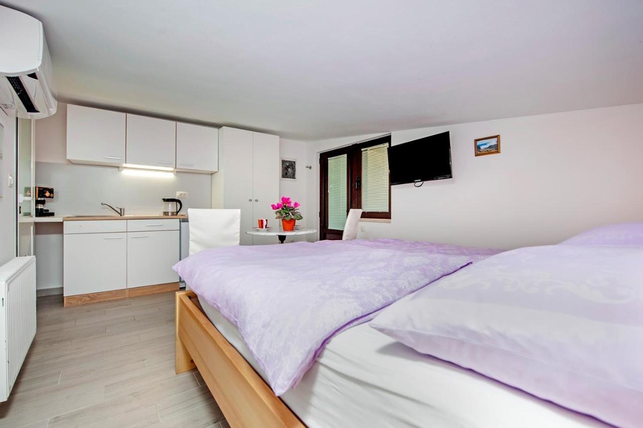Keser Apartments روفينج المظهر الخارجي الصورة
