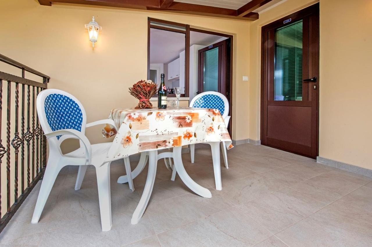 Keser Apartments روفينج المظهر الخارجي الصورة